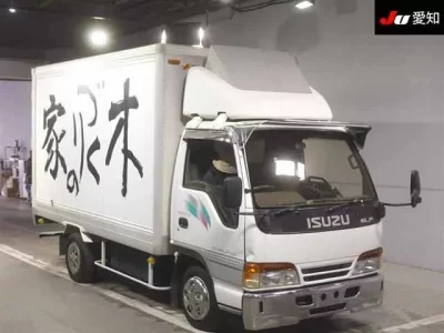 Isuzu ELF  с аукциона в Японии
