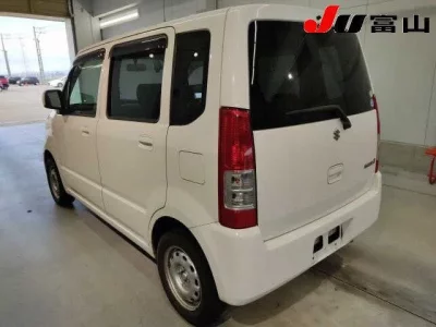 Suzuki WAGON R  с аукциона в Японии