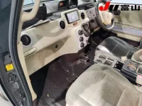 Toyota SPADE лот № 1127 оценка R  с аукциона в Японии 2