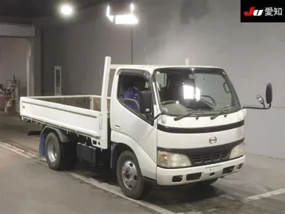 Hino DUTRO  с аукциона в Японии