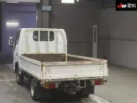 Nissan ATLAS лот № 7046 оценка R  с аукциона в Японии 1