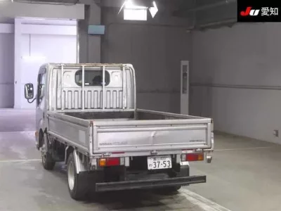 Nissan ATLAS  с аукциона в Японии