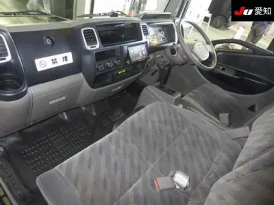 Nissan ATLAS  с аукциона в Японии