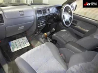 Toyota HILUX лот № 7083 оценка R  с аукциона в Японии 2