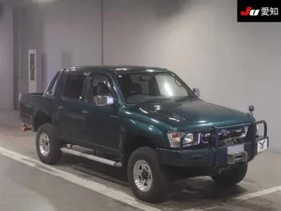 Toyota HILUX  с аукциона в Японии