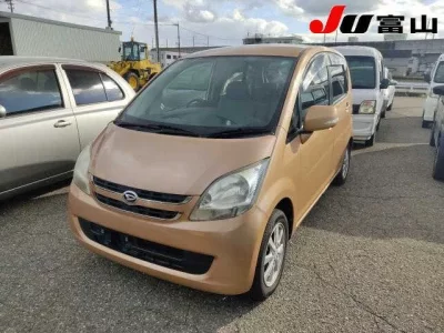 Daihatsu MOVE  с аукциона в Японии