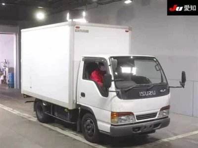 Isuzu TRUCK
