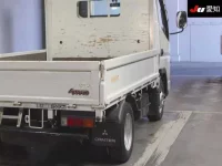 Mitsubishi CANTER лот № 7087 оценка R  с аукциона в Японии 7