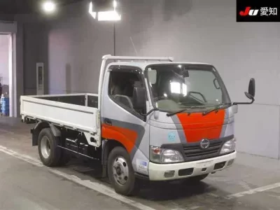 Hino DUTRO  с аукциона в Японии