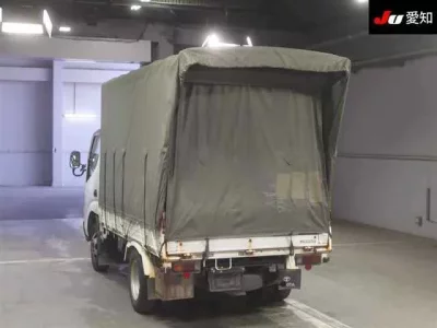 Toyota DYNA  с аукциона в Японии