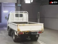 Hino DUTRO лот № 7133 оценка 3  с аукциона в Японии 1
