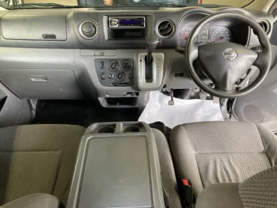 Nissan CARAVAN VAN