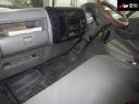 Hino DUTRO лот № 8006 оценка 3  с аукциона в Японии 2