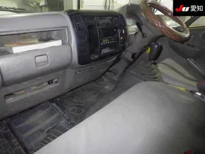 Hino DUTRO  с аукциона в Японии