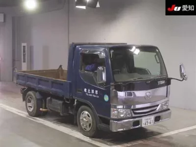 Mazda TITAN  с аукциона в Японии