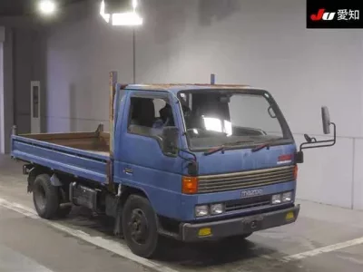 Mazda TITAN  с аукциона в Японии