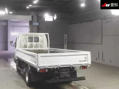 Hino DUTRO  с аукциона в Японии