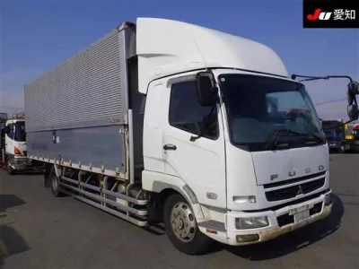 Mitsubishi FUSO TRUCK  с аукциона в Японии