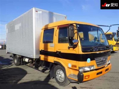 Nissan TRUCK  с аукциона в Японии