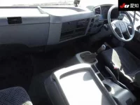 Mitsubishi FUSO TRUCK лот № 8630 оценка 3.5  с аукциона в Японии 2