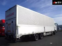 Mitsubishi SUPER GREAT лот № 8642 оценка 3.5  с аукциона в Японии 1