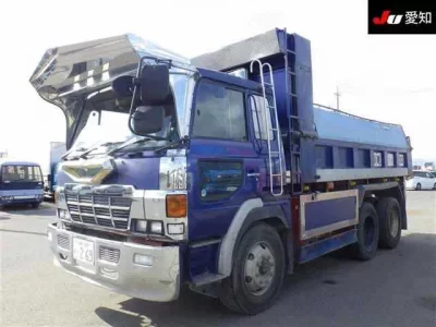 Hino SUPER DOLPHIN