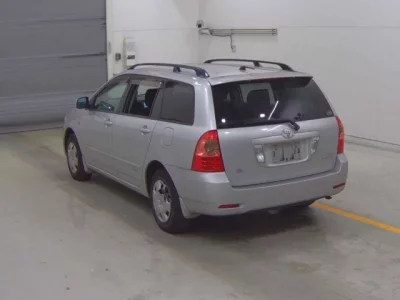 Toyota COROLLA FIELDER  с аукциона в Японии