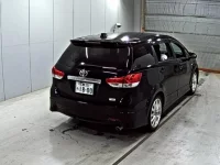 Toyota WISH лот № 9018 оценка 4  с аукциона в Японии 4
