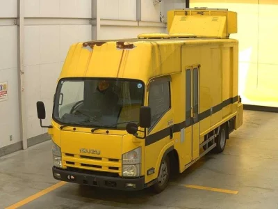 Isuzu ELF