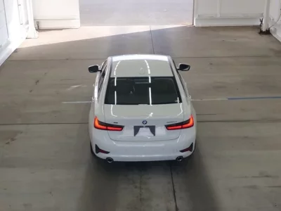 BMW 3-Series  с аукциона в Японии