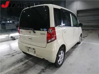 Honda LIFE лот № 51 оценка 3.5  с аукциона в Японии 1