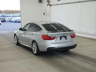 BMW 3-Series  с аукциона в Японии