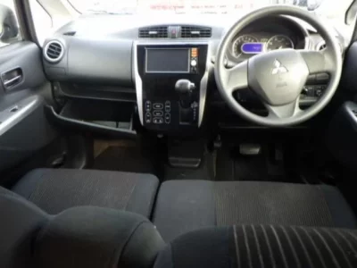 Mitsubishi EK CUSTOM