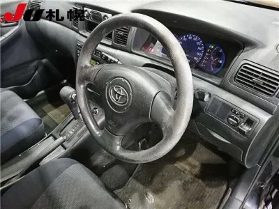 Toyota COROLLA RUNX  с аукциона в Японии