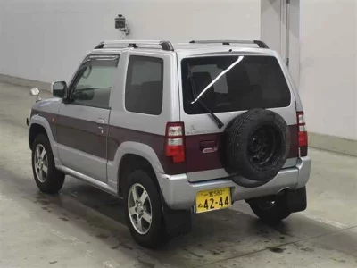 Mitsubishi PAJERO MINI