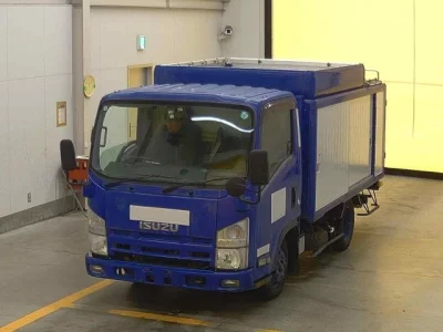 Isuzu ELF