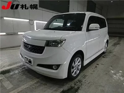 Toyota BB  с аукциона в Японии