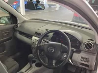 Mazda DEMIO лот № 80164 оценка 3  с аукциона в Японии 2