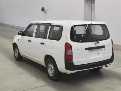 Toyota PROBOX  с аукциона в Японии