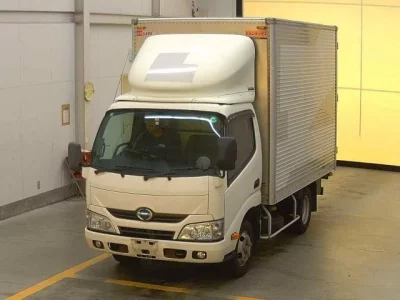 Hino DUTRO  с аукциона в Японии