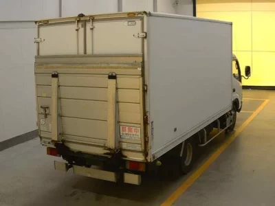 Hino DUTRO  с аукциона в Японии