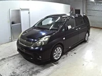 Toyota ISIS лот № 9223 оценка 3.5  с аукциона в Японии 3