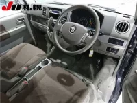 Suzuki EVERY WAGON лот № 125 оценка R  с аукциона в Японии 2