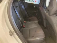 Volvo V40 лот № 25009 оценка 4  с аукциона в Японии 7