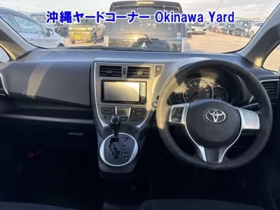 Toyota RACTIS  с аукциона в Японии