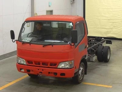 Toyota DYNA  с аукциона в Японии