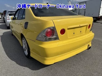 Toyota ALTEZZA  с аукциона в Японии