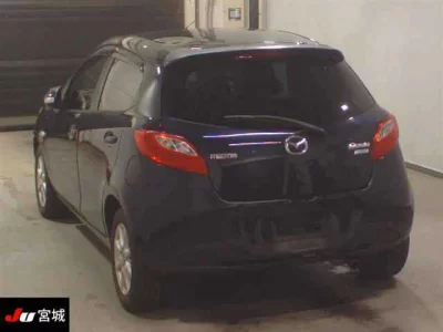 Mazda DEMIO
