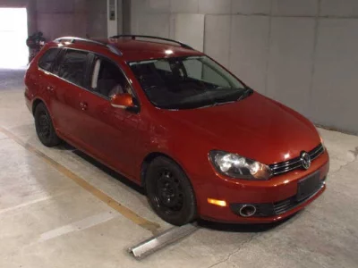 Volkswagen GOLF VARIANT