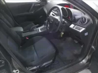 Mazda AXELA лот № 526 оценка 3.5  с аукциона в Японии 3